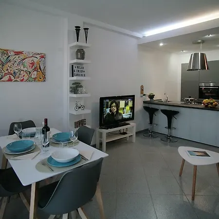 Oliver's House Sardinia Apartment Flumini di Quartu