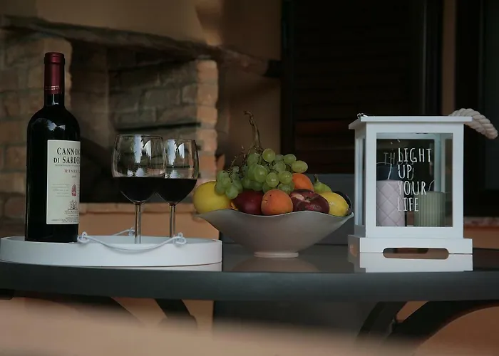 Oliver's House Sardinia Daire *